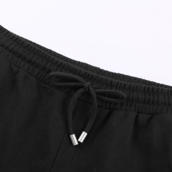 BLACK TIE WAIST SIDE POCKETS CUFFED LOUNGE SHORTS - Picture 5 of 6